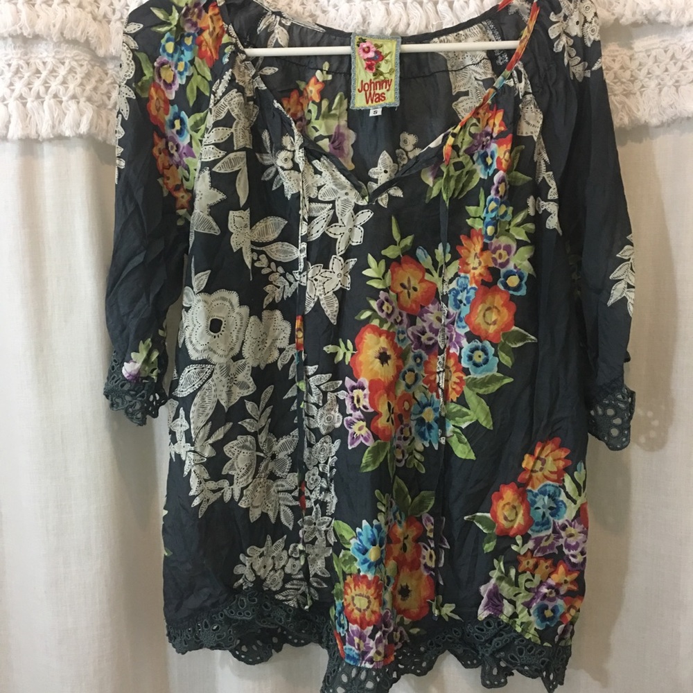 Johnny Was grey floral top